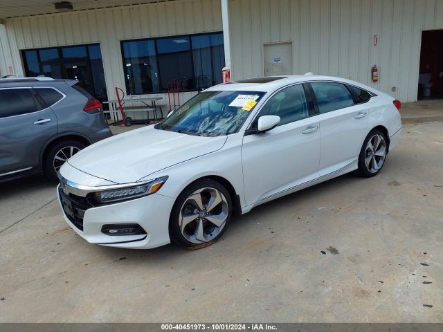 1HGCV2F97KA017201 Honda Accord Touring 2.0t