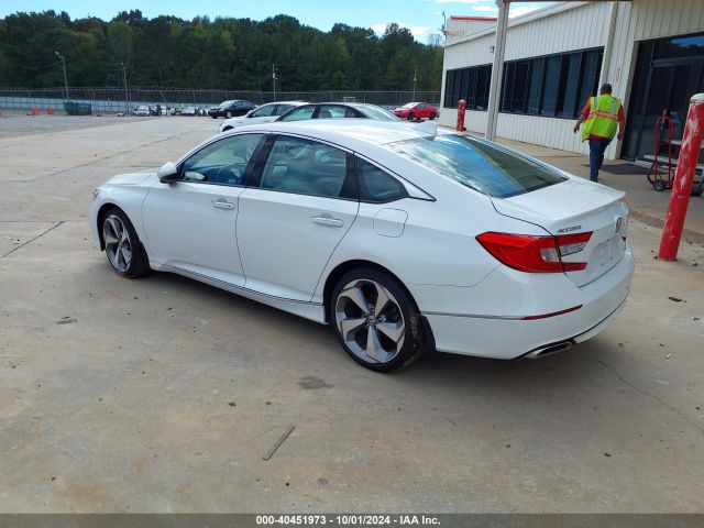 1HGCV2F97KA017201 Honda Accord Touring 2.0t
