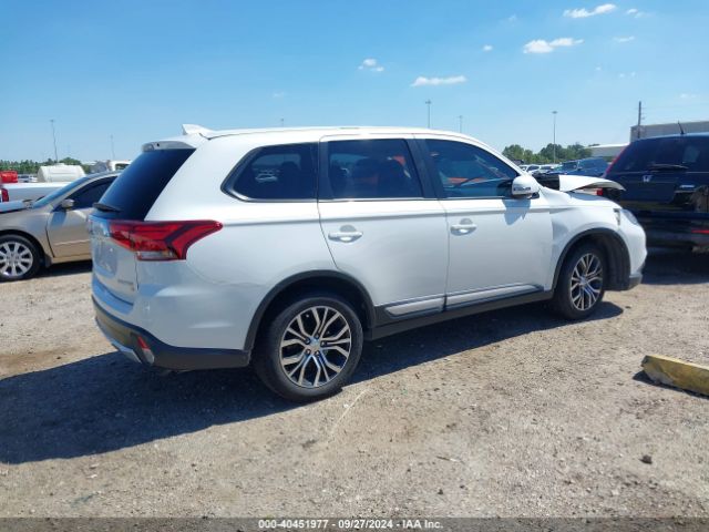 JA4AD3A3XJZ002607 Mitsubishi Outlander Se