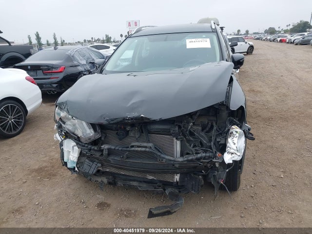 Nissan ROGUE SV 2017 JN8AT2MT6HW143267 Image 13