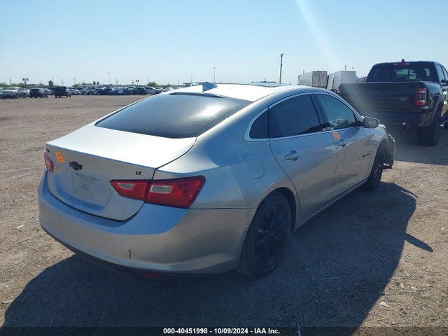 Chevrolet MALIBU LT 2018 1G1ZD5ST6JF129268 Image 4