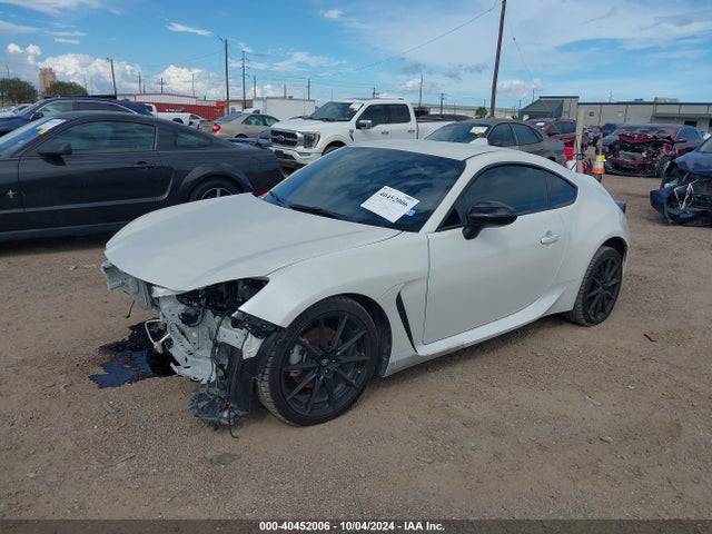 JF1ZNBF1XP8760829 Toyota Gr86 Premium
