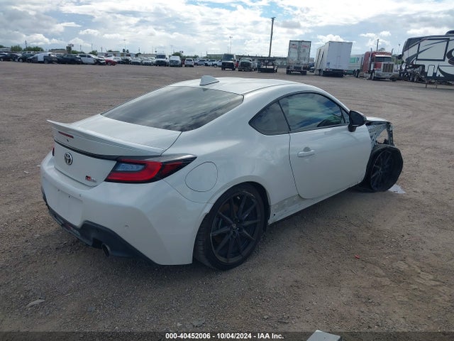 JF1ZNBF1XP8760829 Toyota Gr86 Premium