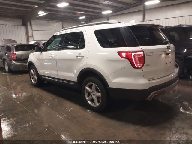 Ford EXPLORER XLT 2017 1FM5K8D81HGA32520 Image 3