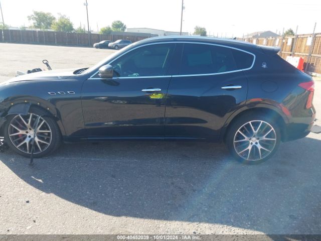 ZN661YUS8HX253599 Maserati LEVANTE S