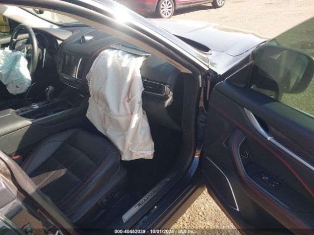 ZN661YUS8HX253599 Maserati LEVANTE S