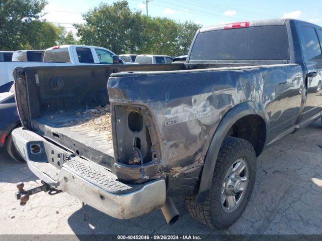 3C6UR5HL4HG606760 RAM 2500 Tradesman  4x4 8' Box