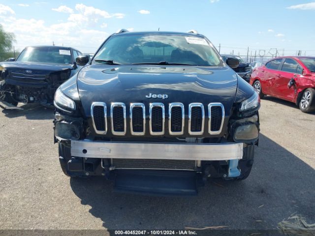 1C4PJMDS8HW646863 Jeep Cherokee Limited 4x4