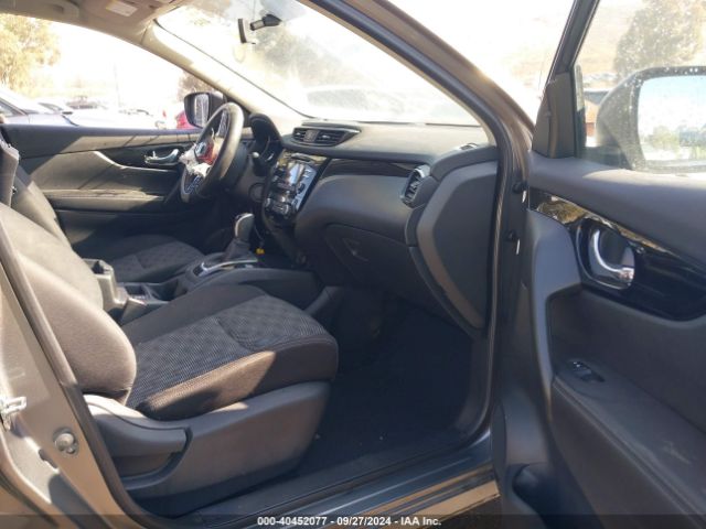 JN1BJ1CP9JW153000 Nissan Rogue Sport Sv