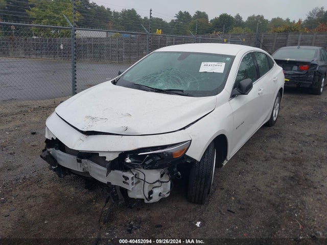 Chevrolet Malibu 1ls 2018 1G1ZB5ST0JF241604 Image 2