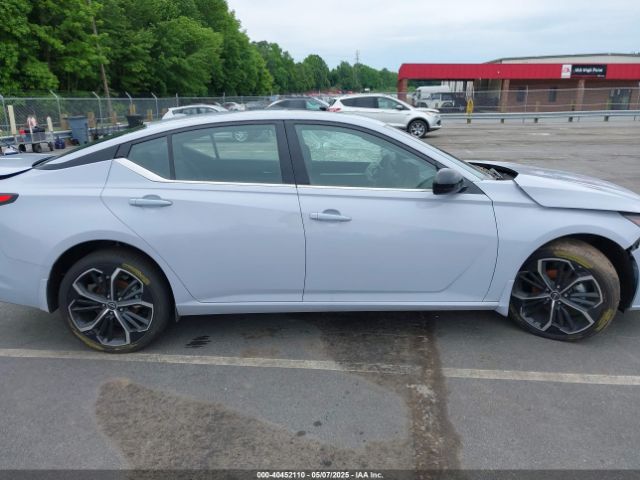 1N4BL4CW4RN375919 Nissan Altima Sr Intelligent Awd