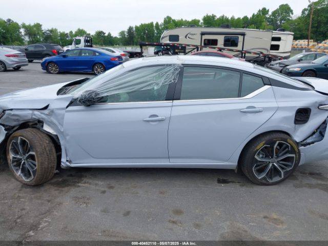 1N4BL4CW4RN375919 Nissan Altima Sr Intelligent Awd