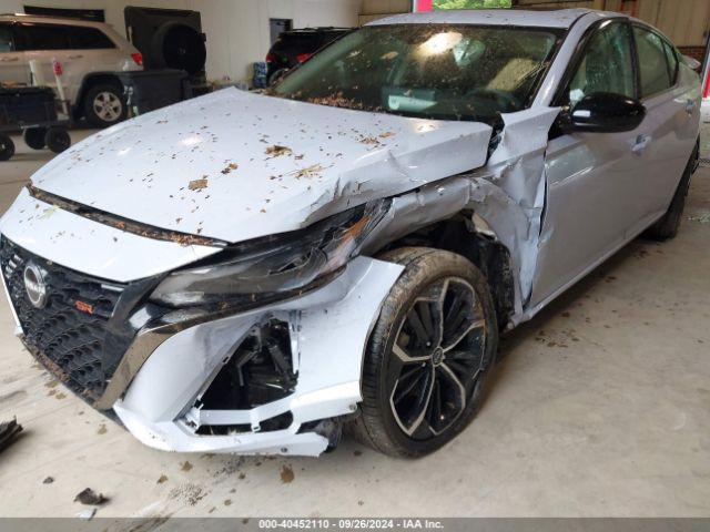 1N4BL4CW4RN375919 Nissan Altima Sr Intelligent Awd