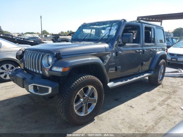 1C4HJXEN4LW213130 Jeep Wrangler Unlimited Sahara 4x4