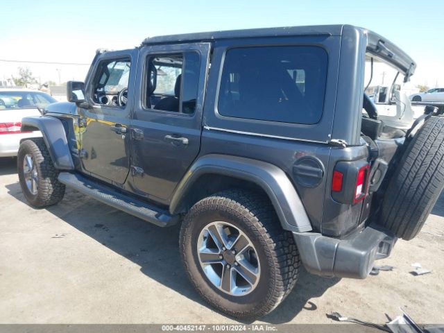 1C4HJXEN4LW213130 Jeep Wrangler Unlimited Sahara 4x4