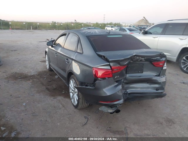 Audi A3 1.8t Premium 2015 WAUACGFF5F1102345 Image 3