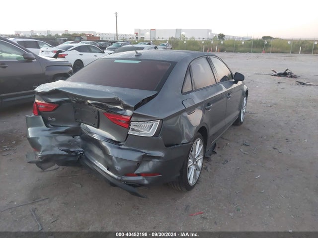 Audi A3 1.8t Premium 2015 WAUACGFF5F1102345 Image 4