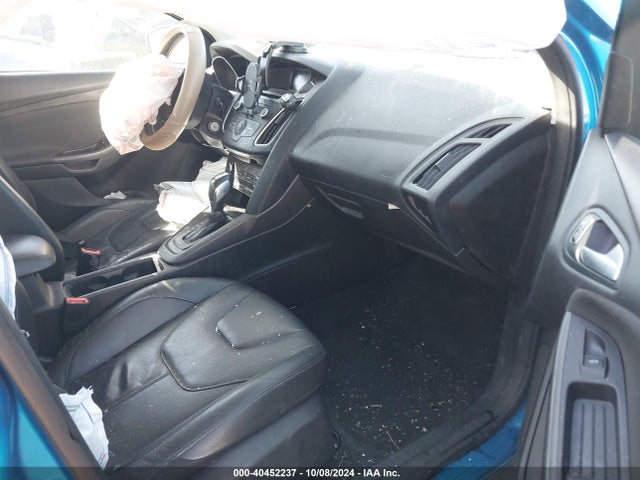 Ford FOCUS SE 2016 1FADP3F21GL250966 Image 5