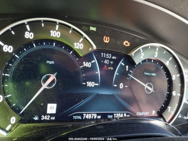 WBAJE7C3XHG889619 BMW 540i Xdrive