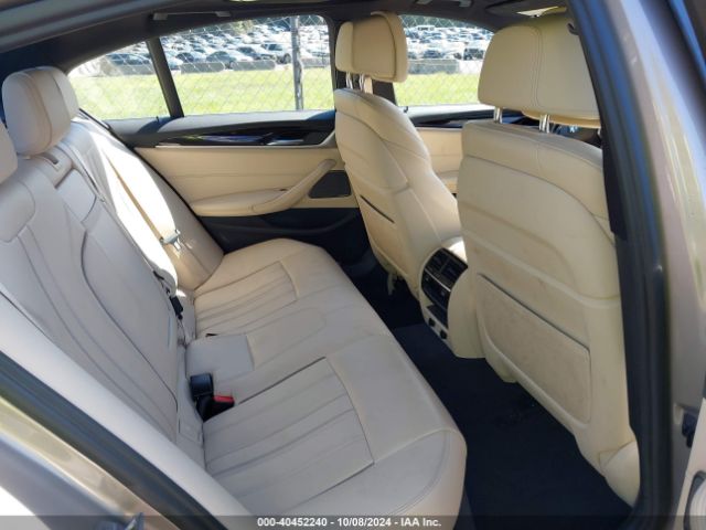 WBAJE7C3XHG889619 BMW 540i Xdrive