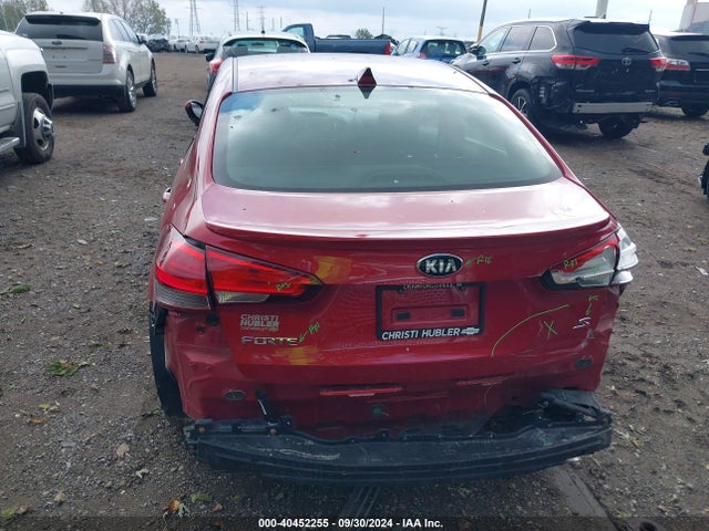 KIA FORTE S 2018 3KPFL4A71JE201449 Image 16