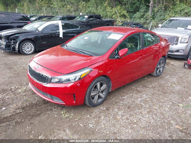 KIA FORTE S 2018 3KPFL4A71JE201449 Image 2