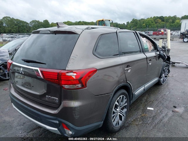 2018 MITSUBISHI OUTLANDER JA4AD3A33JZ044150 Photo 3