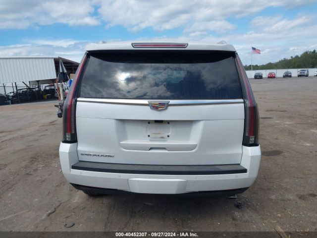 1GYS4CKJ9JR168053 Cadillac Escalade Premium Luxury