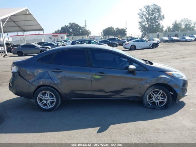3FADP4BJXHM156233 Ford FIESTA SE
