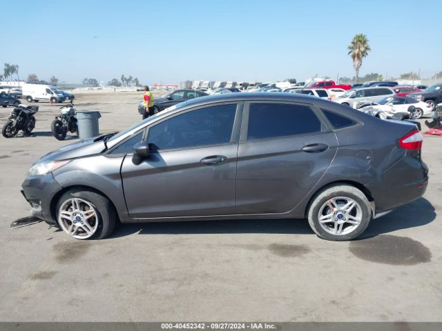 3FADP4BJXHM156233 Ford FIESTA SE
