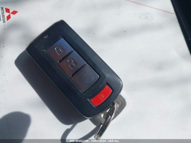 JA4AZ3A39HZ030779 Mitsubishi Outlander Se/sel