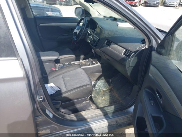 JA4AZ3A39HZ030779 Mitsubishi Outlander Se/sel