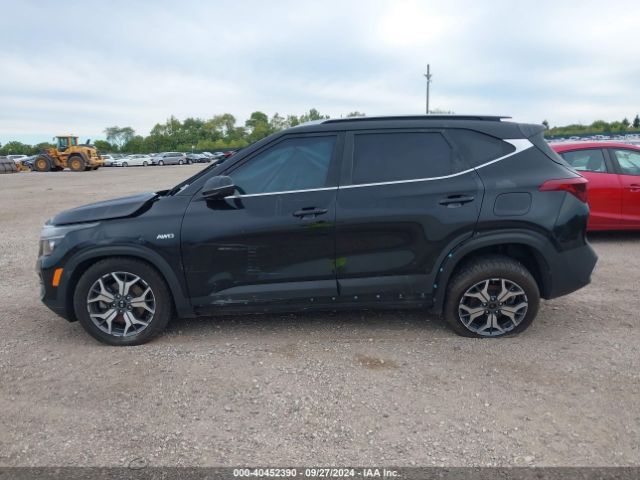 KNDERCAA5M7131233 KIA SELTOS EX