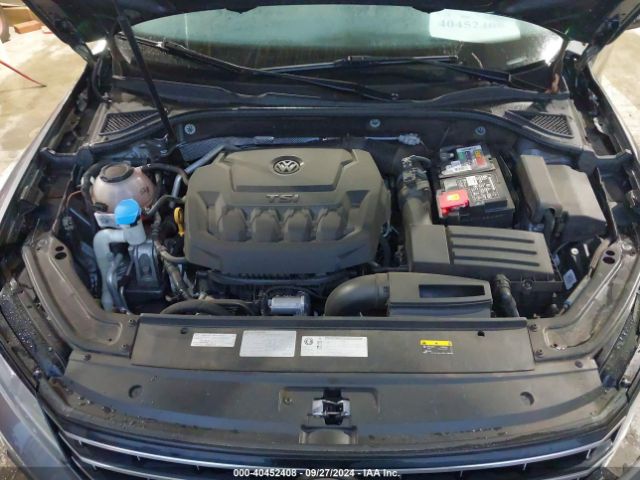 1VWLA7A32KC003637 Volkswagen Passat 2.0t Wolfsburg Edition