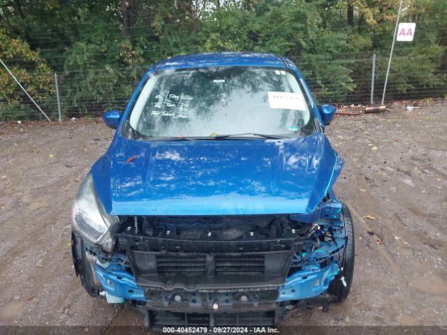 1FMCU0GD6HUA88515 Ford ESCAPE SE