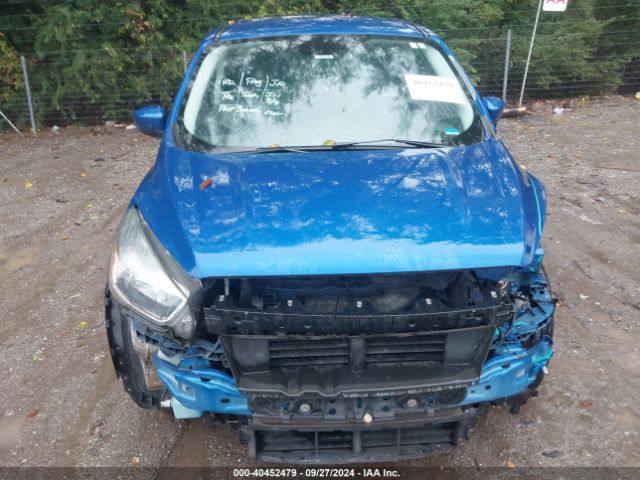 1FMCU0GD6HUA88515 Ford ESCAPE SE