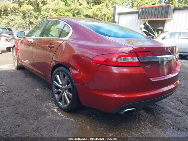 2011 JAGUAR XF SAJWA0FB6BLS11965 Photo 2