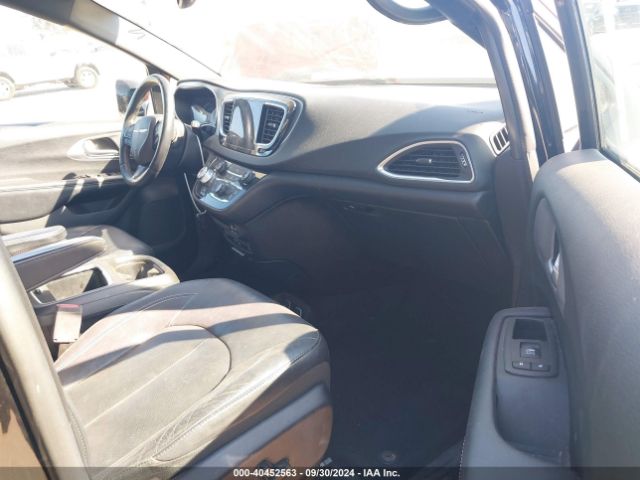 2018 CHRYSLER PACIFICA 2C4RC1EG9JR351653 Photo 4