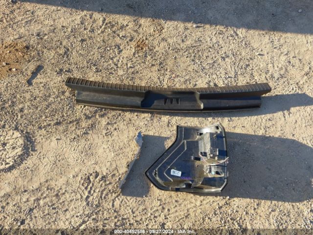 1FMJU1KTXLEA89021 Ford Expedition Limited