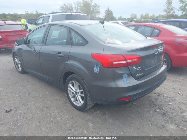 Ford FOCUS SE 2016 1FADP3F26GL394240 Image 3