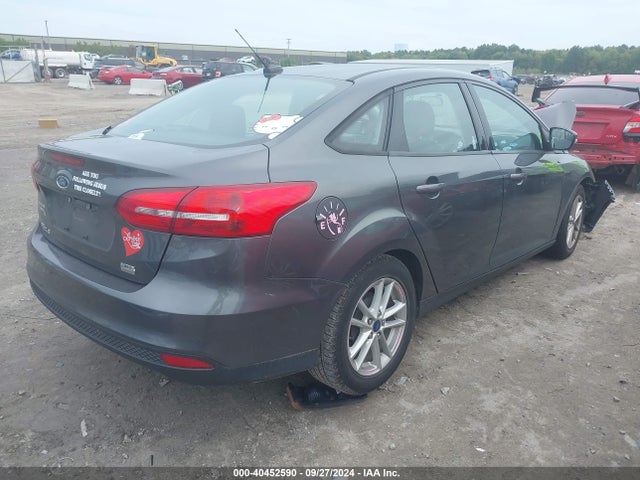 Ford FOCUS SE 2016 1FADP3F26GL394240 Image 4
