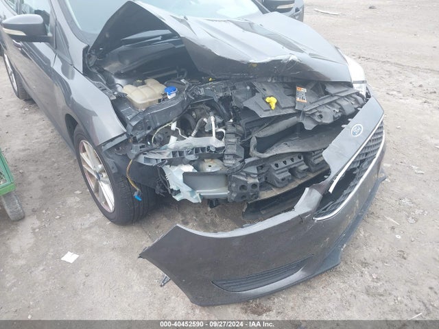 Ford FOCUS SE 2016 1FADP3F26GL394240 Image 6