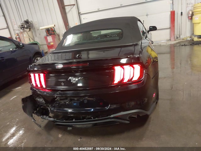 Ford Mustang Ecoboost Premium 2022 1FATP8UH0N5104012 Image 16