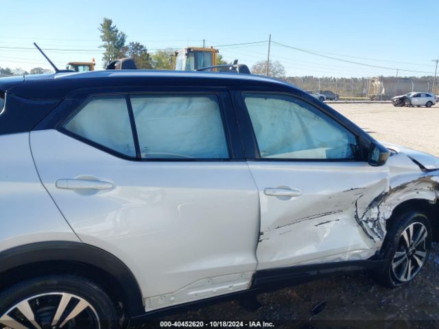 3N1CP5CUXJL540290 Nissan KICKS SV