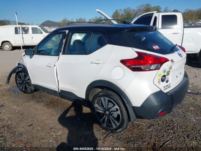 3N1CP5CUXJL540290 Nissan KICKS SV