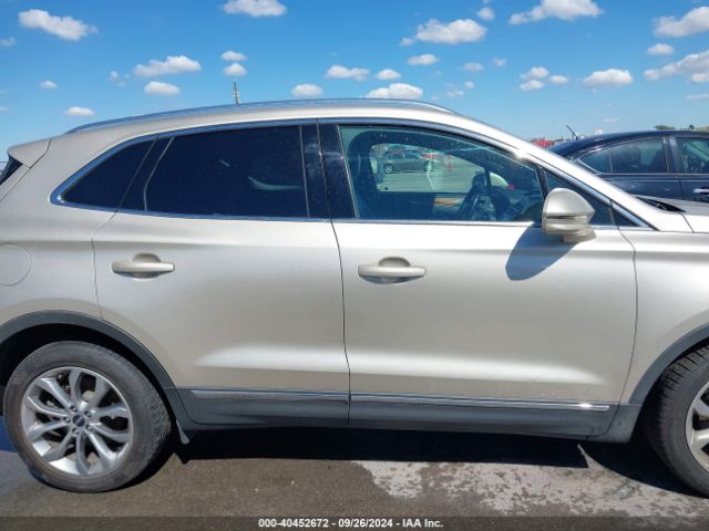 5LMCJ2C97HUL50030 Lincoln MKC SELECT