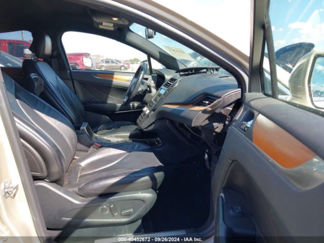 5LMCJ2C97HUL50030 Lincoln MKC SELECT