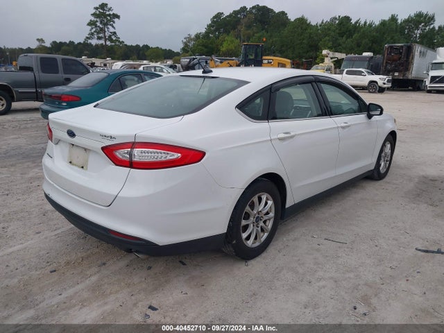 Ford FUSION S 2015 3FA6P0G72FR189547 Image 4