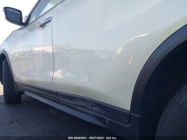 5N1AT2MT1LC795196 Nissan Rogue Sv Fwd