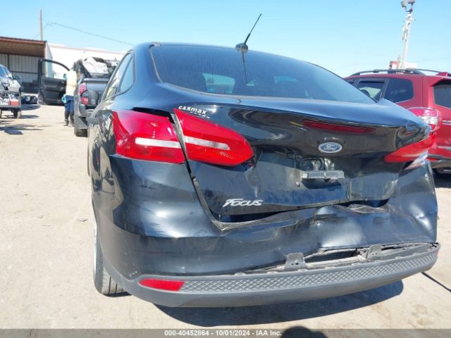 1FADP3E22JL302596 Ford FOCUS S